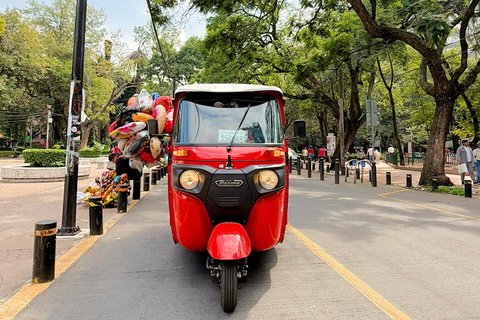 Mexico City: Tuktuk Tour – Roma Condesa Historical Tour in Tuktuk – Roma Condesa
