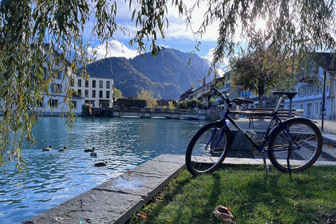 Interlaken : Tour à vélo avec rivières, lacs et chocolat chaud