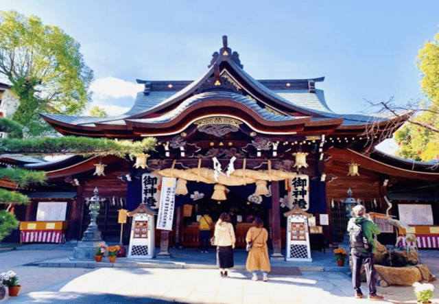 Fukuoka: Hakata Temple District Guided Walking Tour