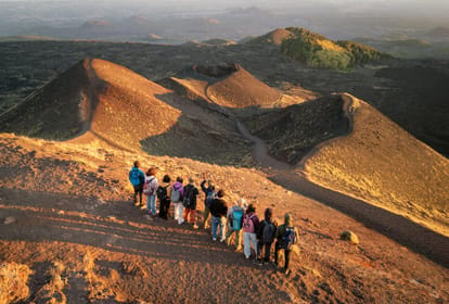 Catania: Mount Etna Sunset Tour with 4x4 Vehicles