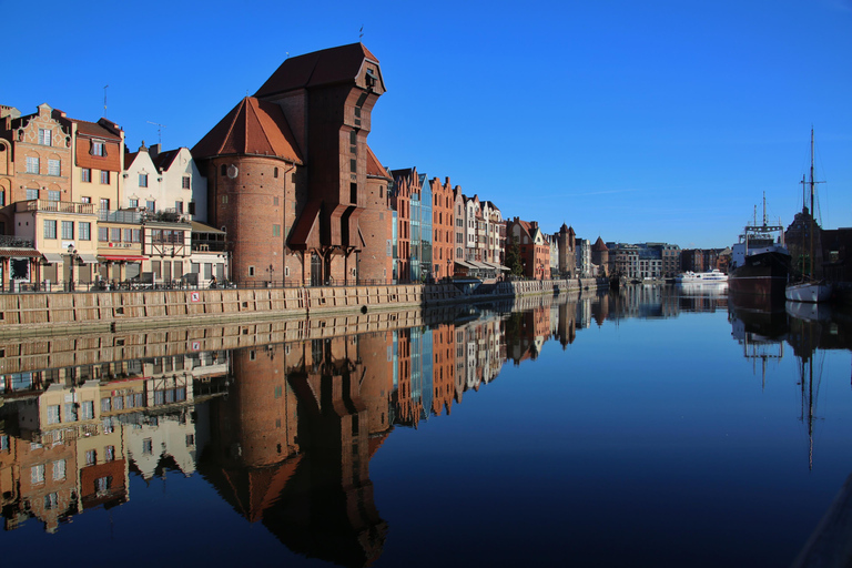 Exclusive Gdańsk: Museums, Skyline Toast & Michelin Dinner