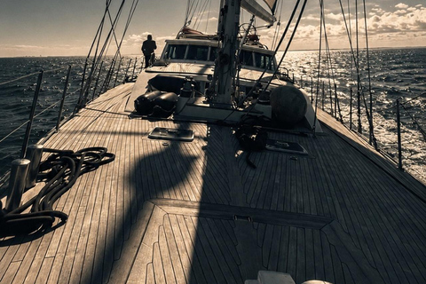 Tallinn: Sunset Cruise on a Luxury Yacht