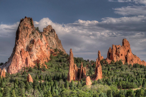 Denver: Private Garden of the Gods & Seven Falls Tour