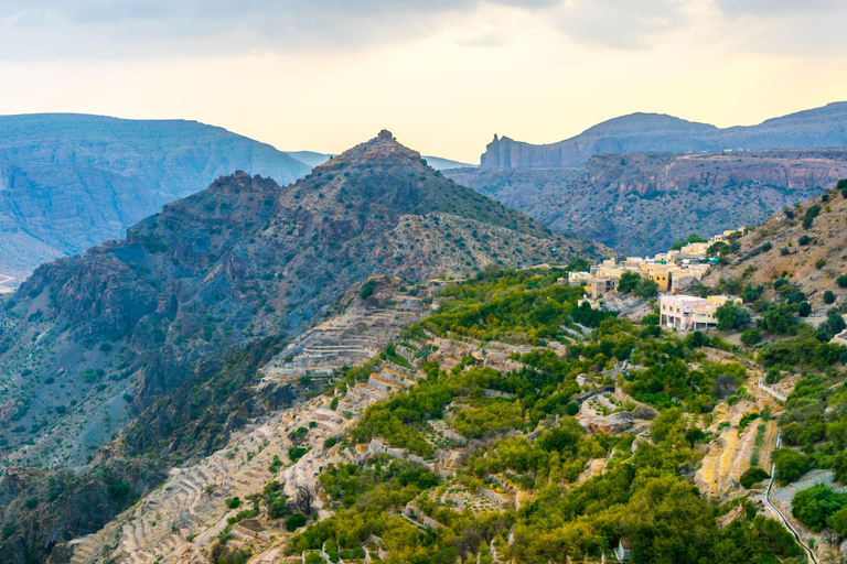 Excursão às Montanhas Verdes - Nizwa e Jebel Akhdar