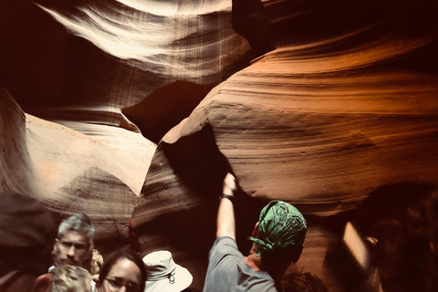 Las Vegas: Antelope (PRIME TIME) Horseshoe Bend Lake Powell Lower Antelope Canyon Tour (PRIME TIME) - Small Group
