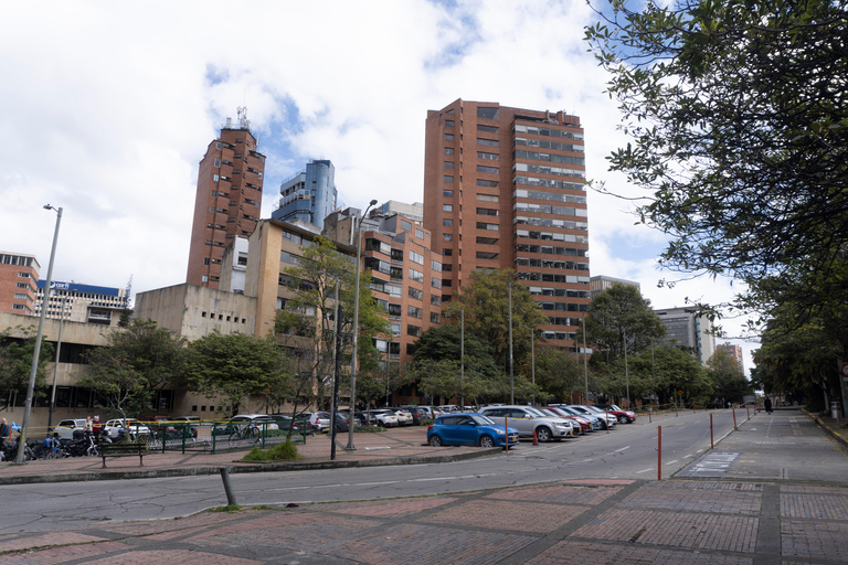 Bogotá: Tour a pie con la abuela por el centro de BogotáBogotá: tour a pie por el centro de Bogotá con una abuela