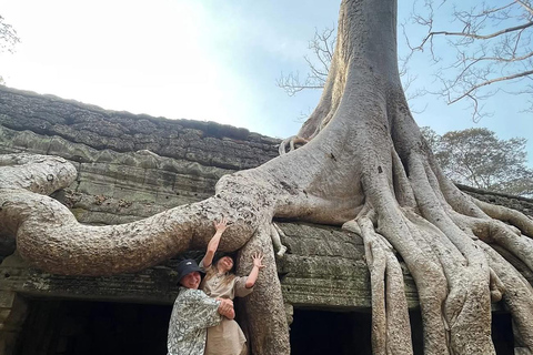 Siem Reap: Angkor Wat & Ta Prohm Half-Day Offbeat Jeep Tour Option 2: Angkor Wat Sunset & Ta Prohm with English Guide