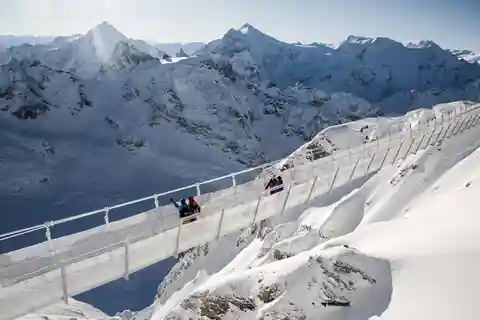 Depuis Zurich : Excursion exclusive d'une journée au Mont Titlis et à Lucerne
