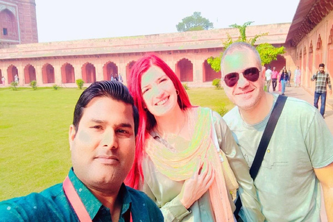 From Delhi : Taj Mahal Sunrise & Agra Fort Guided Day Trip