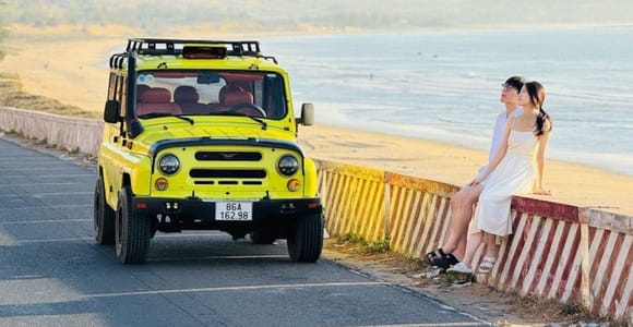 Mui Ne Sunrise/Sunset Tour by Jeep car from Mui Ne