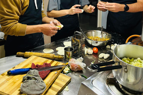 Katmandú: Clase de cocina nepalí con recogida en el hotel