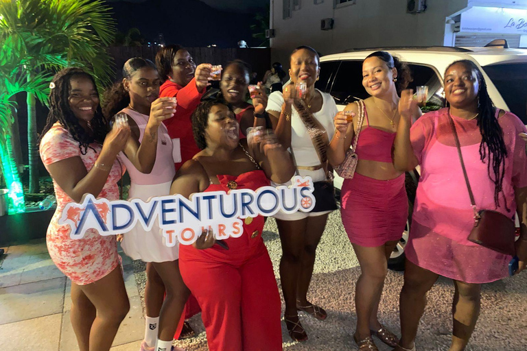 Sint Maarten: Party Bus Bar Hopping Tour with Shots