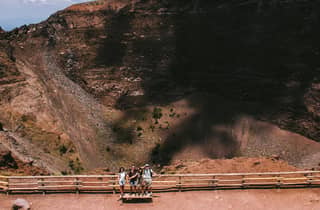 Vesuv und Herculaneum von Neapel aus