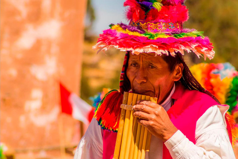 Vanuit Cusco: Titicacameer 1-daagse bustour per bus + lunch