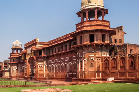 From Varanasi: 4-Day Private Golden Triangle Tour with Kashi From Varanasi: Kashi Golden Triangle Tour