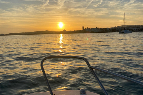 Sitges: Sailing & Sunset In Sitges Cava Included