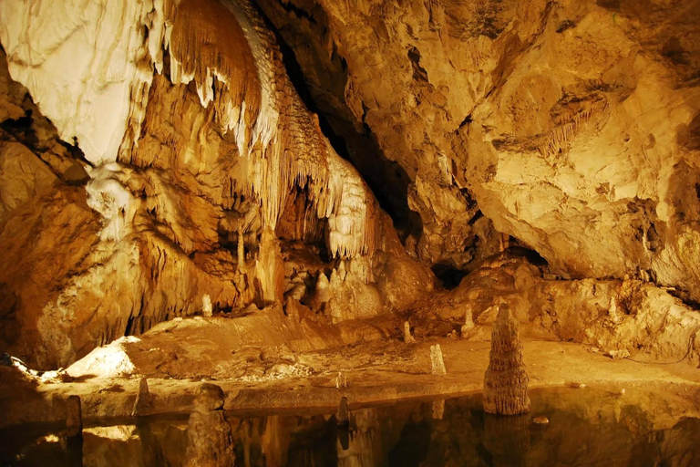 From Zakopane: Belianska Cave & Štrbské Pleso Day Trip