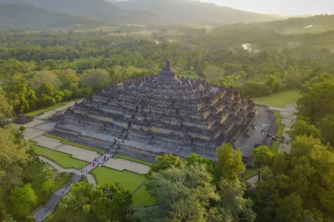 Transporte Templo de Borobudur y Prambanan desde Yogyakarta