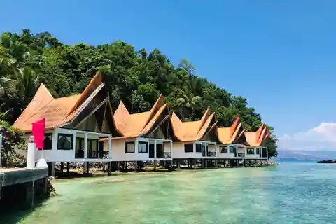 Surigao/Siargao: Sohoton Cove Tour with Lunch and Pickup