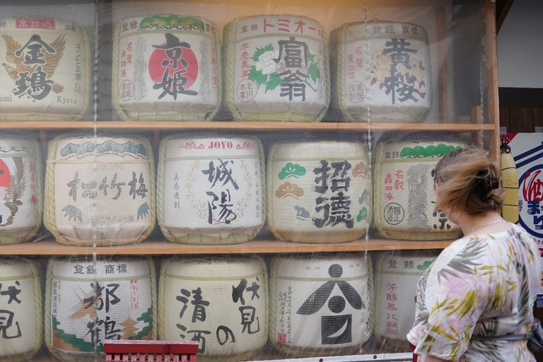 Visite de brasseries de saké japonaises à Kyoto Fushimi