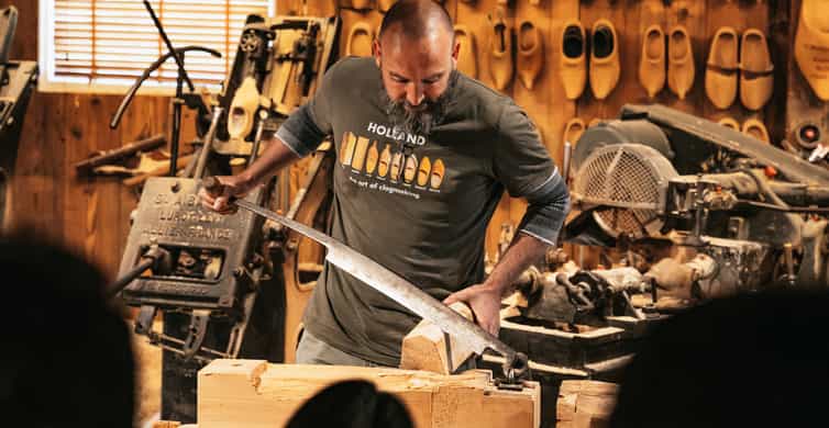 Amsterdam to Giethoorn & Zaanse Schans Small Group w/ Pickup photo 10