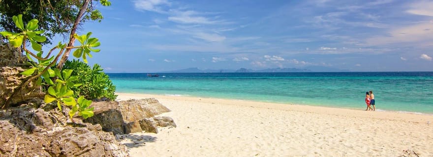 Krabi : la grande odyssée prolongée de Phi Phi en hors-bord