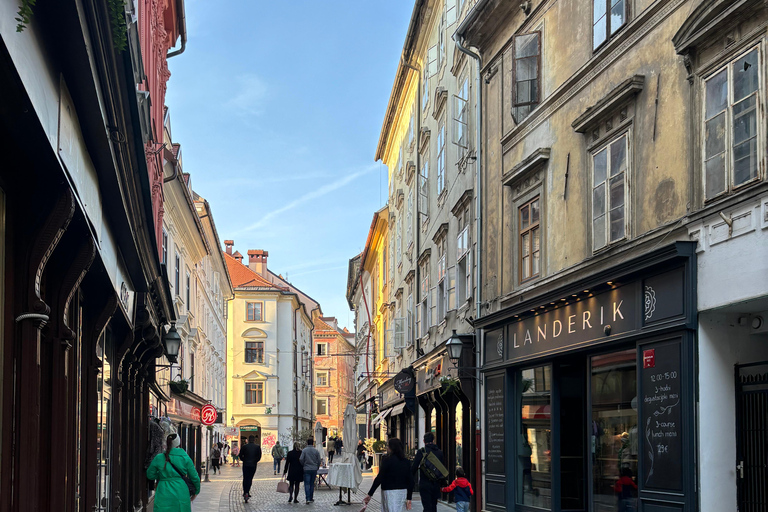 Ljubljana: Passeio de trotinete com degustação de produtos locais