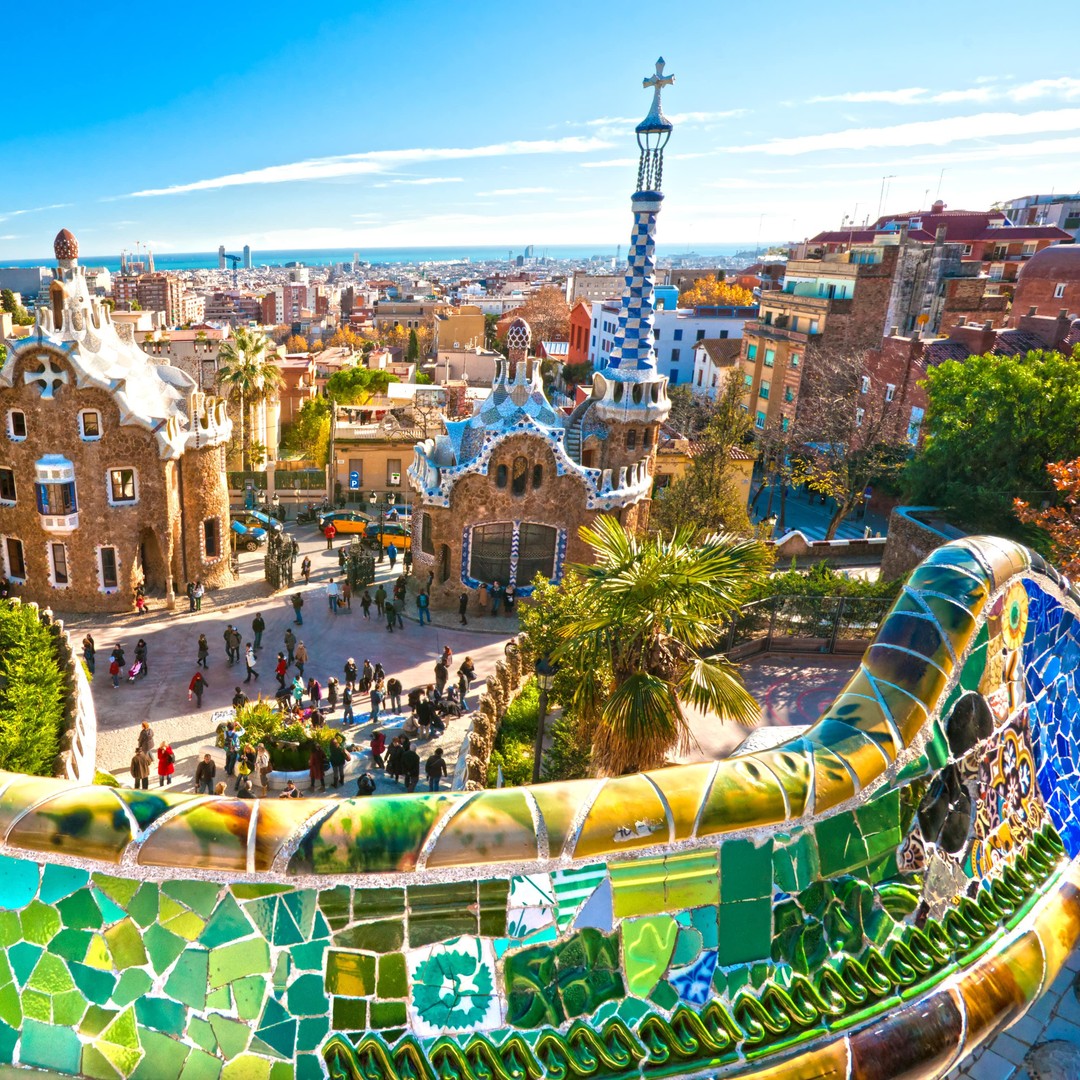 Park Güell Gaudí Barcelona グエル公園 ガイドブック