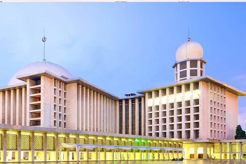 Jakarta : Highlights Explore Full Day Tour