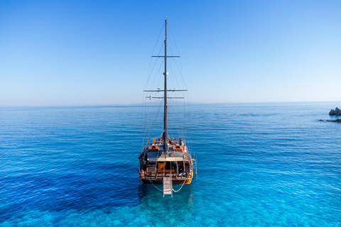 Mykonos Half-Day Swimming to Delos & Rhenia– Starts at 13:30 Mykonos: Half day cruise to Delos & Rhenia islands