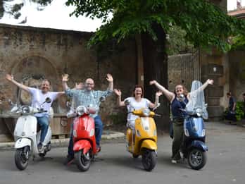 Roma: tour in Vespa "Quando sei a Roma"