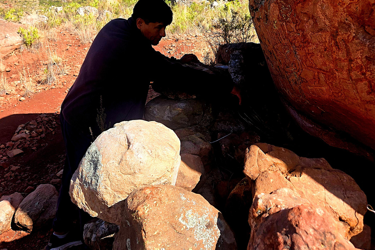 Sucre: Obispo Hill, Quila Quila, Petroglyphs & Hot Springs