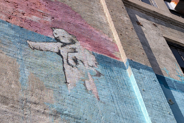 Los Angeles: Little Tokyo, Murals and Skyline