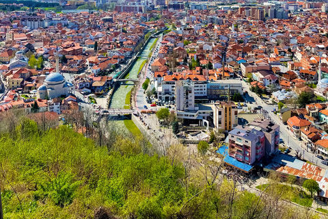 Desde Tirana: Excursión de un día a Prizren, Kosovo