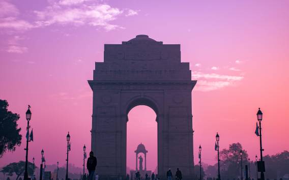 Delhi: Berühmte Sightseeing-Tour durch Delhi mit dem Privatwagen
