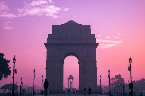 Delhi: Beroemde rondleiding door de stad Delhi met een privéautoHalve dagtour door Old Delhi (met privé-auto met chauffeur)