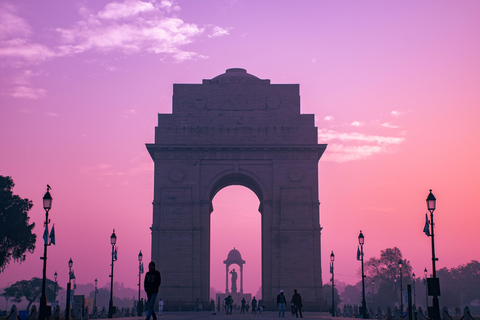 Delhi: Beroemde rondleiding door de stad Delhi met een privéautoHalve dagtour door Old Delhi (met privé-auto met chauffeur)