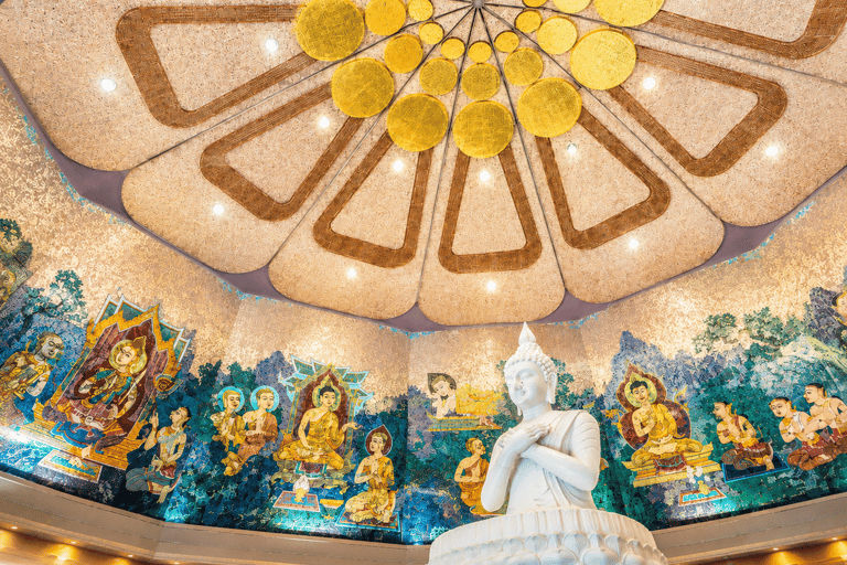 Chiang Mai: Doi Inthanon National Park Waterfalls & Pagodas