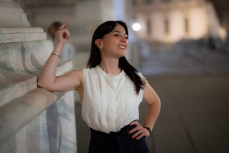 Milan: Professional Photoshoot with 25 photo + 2 videos