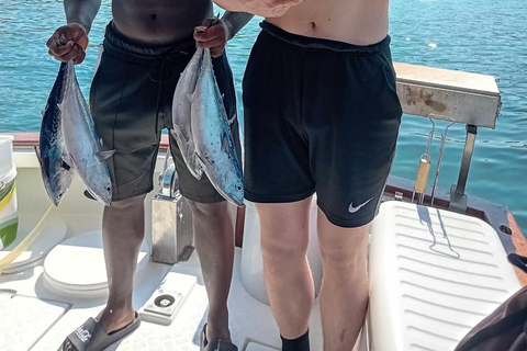 Rhodes : Excursion de pêche avec barbecue et baignade