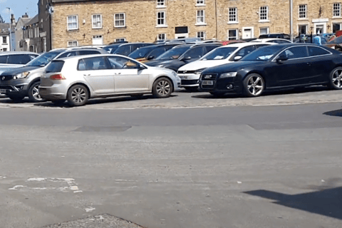 Recorrido en coche por el Parque Nacional de Yorkshire Dales con una APP