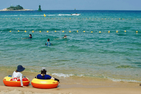Sokcho Beach, Market and Seorak Cable Car tour from Seoul 7:15 KFC, Hongik University Station, Exit 9
