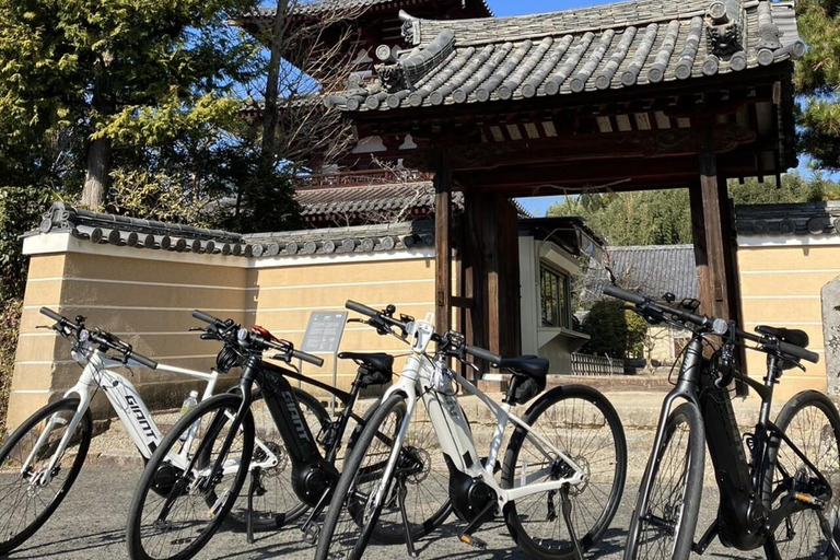 Temple Horyuji, classé au patrimoine mondial : Excursion en E-bike à Ikaruga, Nara