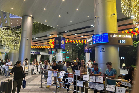 Traslados al aeropuerto internacional de Danang en coche privado