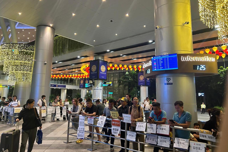 Traslados al aeropuerto internacional de Danang en coche privado