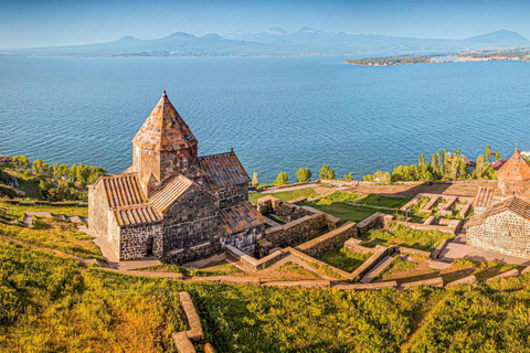 Tbilisi: Georgia & Armenia 6-Day Guided Tour