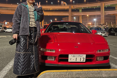 Tokio y Daikoku de noche en un Skyline 34 de Fast and FuriousGrupo privado