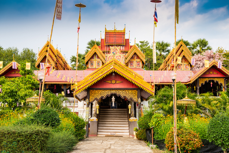 Chiang Mai: Lampang & Big Buddha Private Trip with Tickets