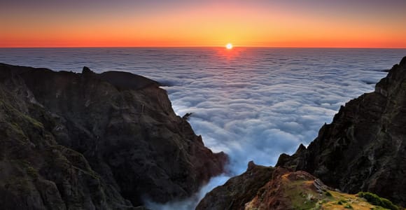 Madeira: Pico do Arieiro Sunset Experience Above The Clouds