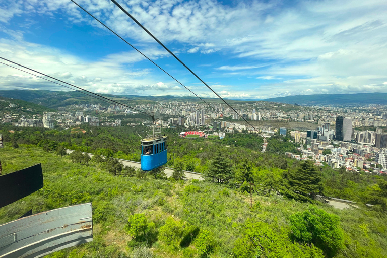 Tbilisi 2 parken: Schildpaddenmeer &amp; Dedaena Park met vlooienmarkt